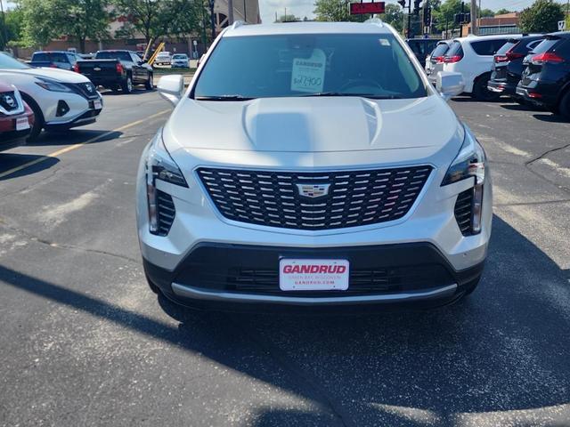 2022 cadillac xt4 premium luxury