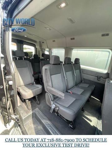 2022 ford transit-350 xlt