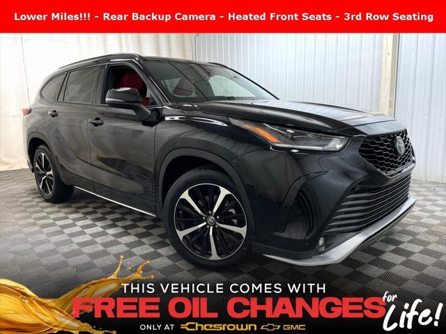 2021 toyota highlander xse