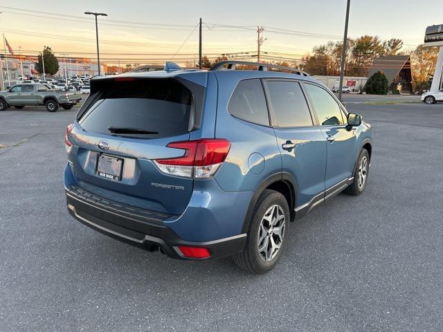 2022 subaru forester premium