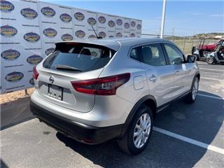 2022 Nissan Rogue Sport s