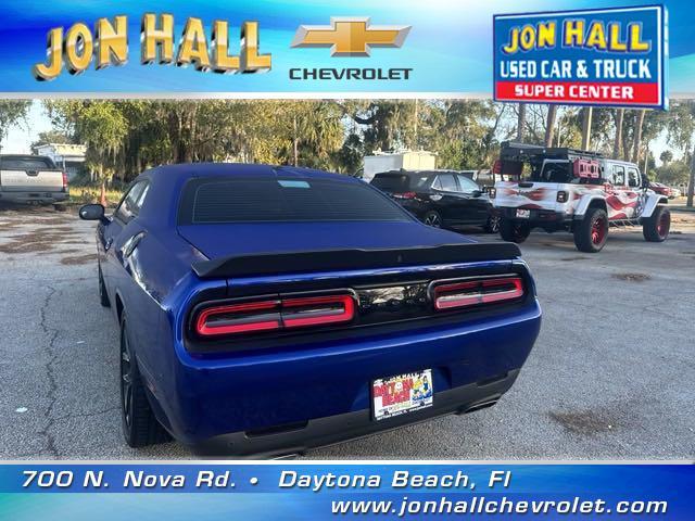 2022 dodge challenger r/t