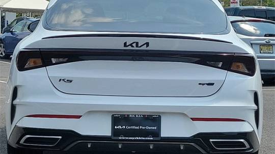 2022 kia k5 gt-line