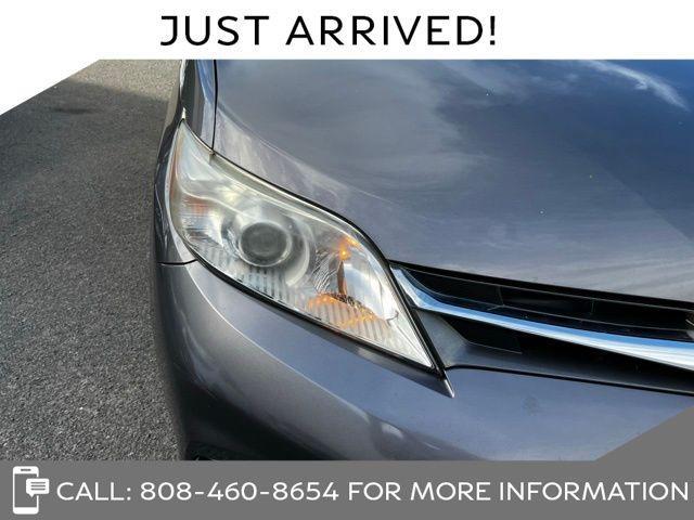 2018 toyota sienna xle premium