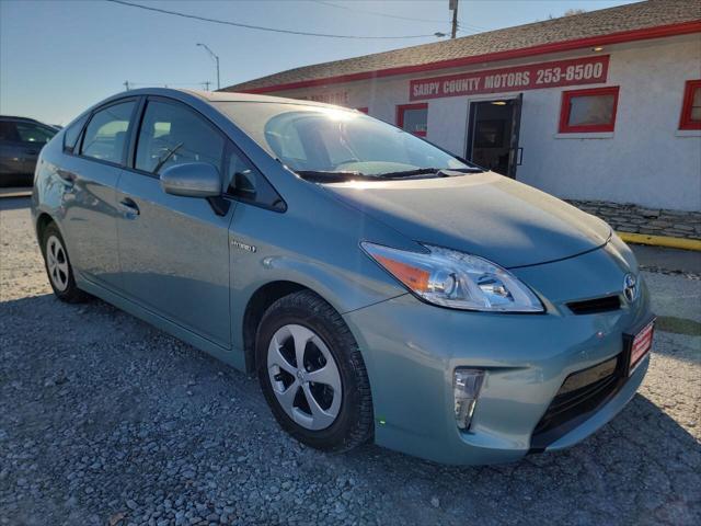 2014 toyota prius three