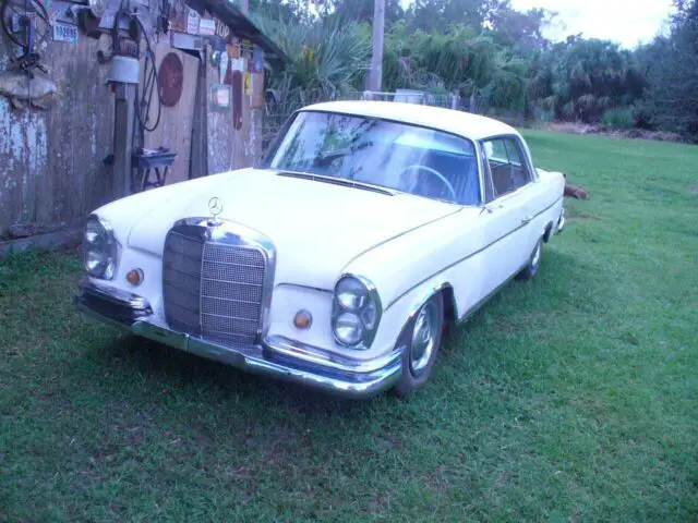 1965 mercedes 300se, ultra rare sunroof, bucket seats, ac, no reserve