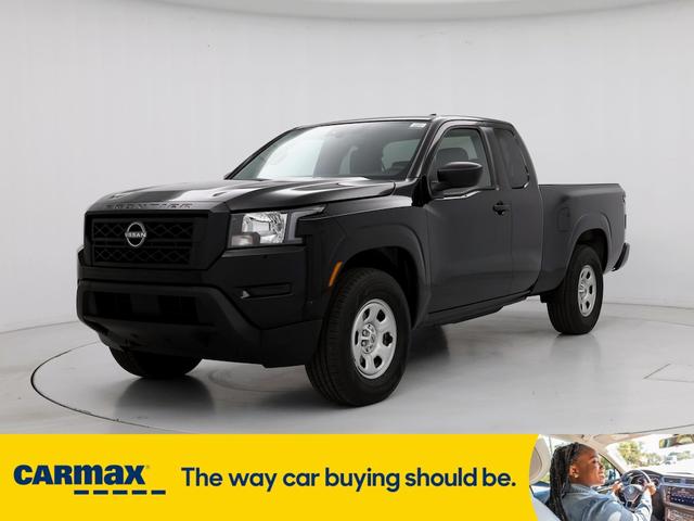 2022 nissan frontier s