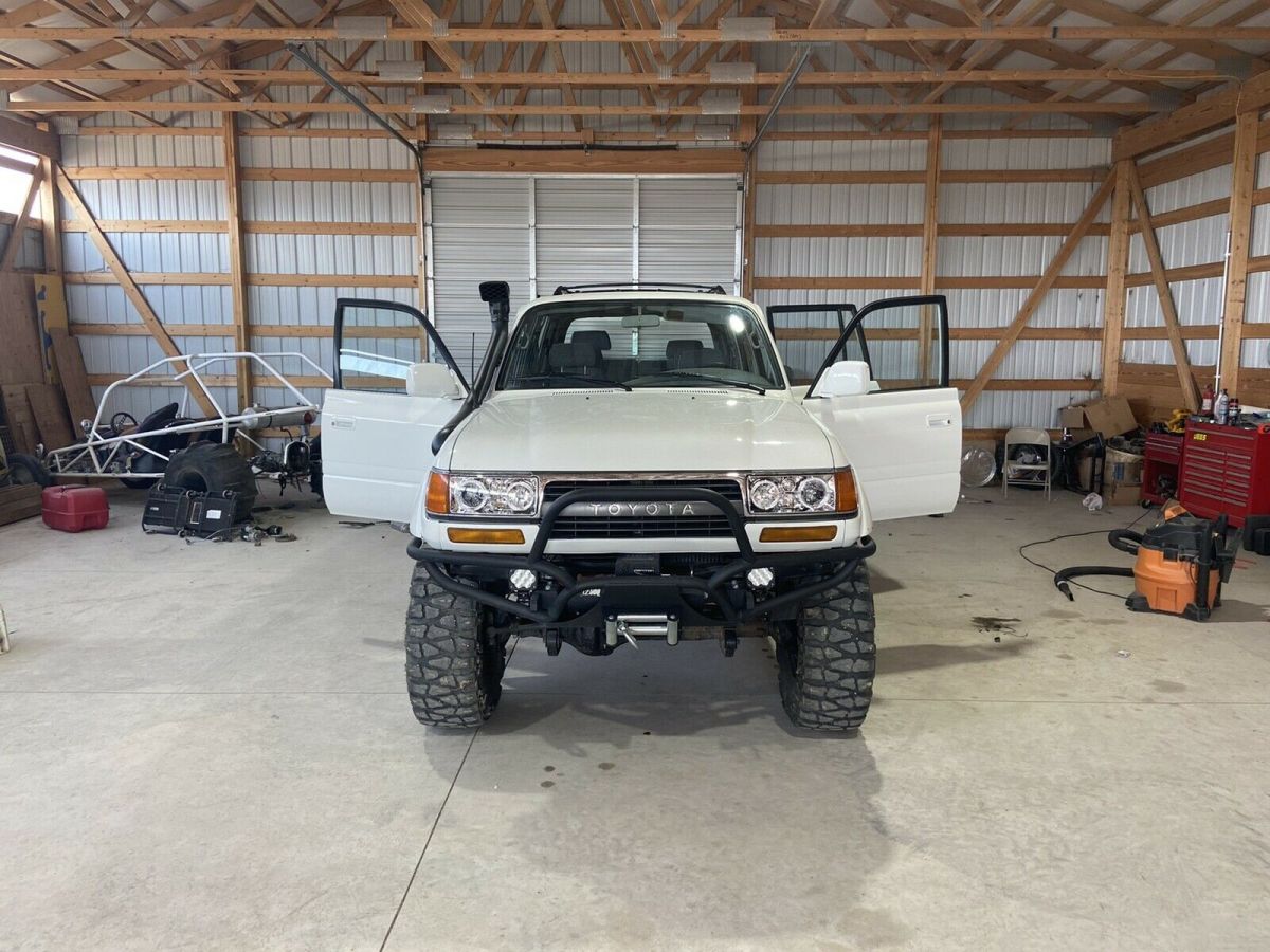 1992 toyota land cruiser suv white 4wd automatic fj80