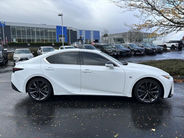 2022 lexus is 350 base