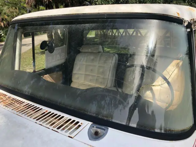 1968 international pickup, runs great, dually