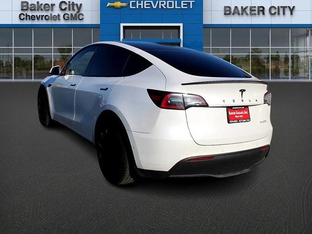 2022 tesla model y performance