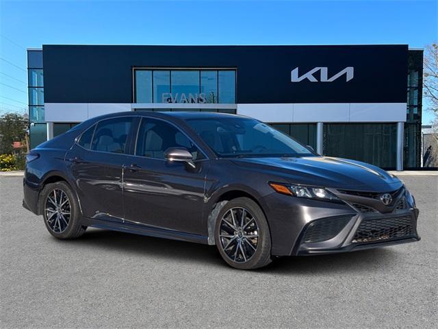 2022 toyota camry