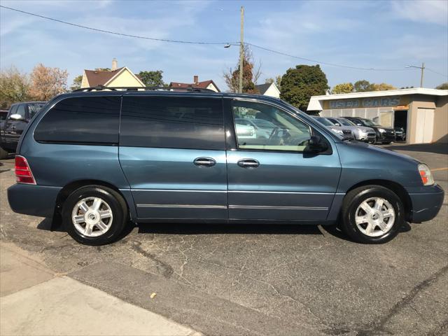 2004 mercury monterey convenience