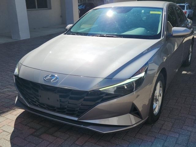 2023 hyundai elantra se