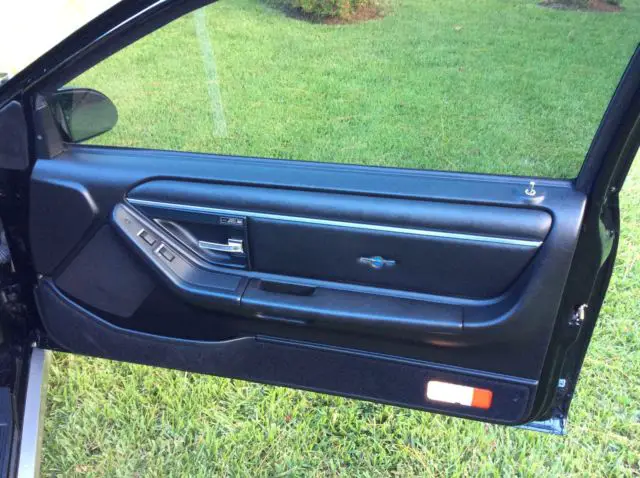 very rare 1990 35 th aniversary super coupe under 30k miles. ford thunderbird