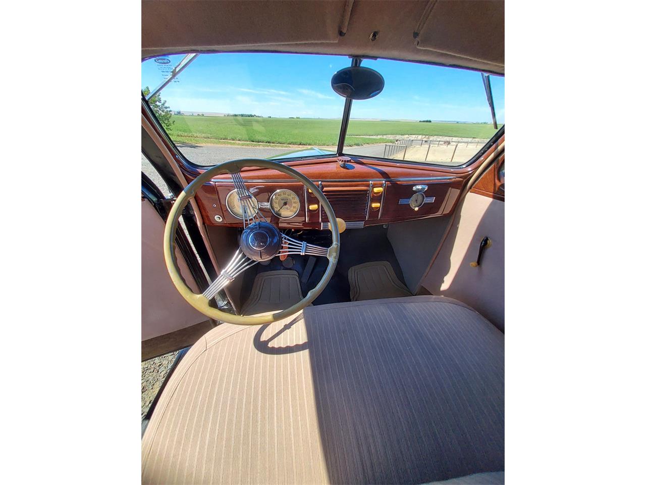 1939 ford deluxe
