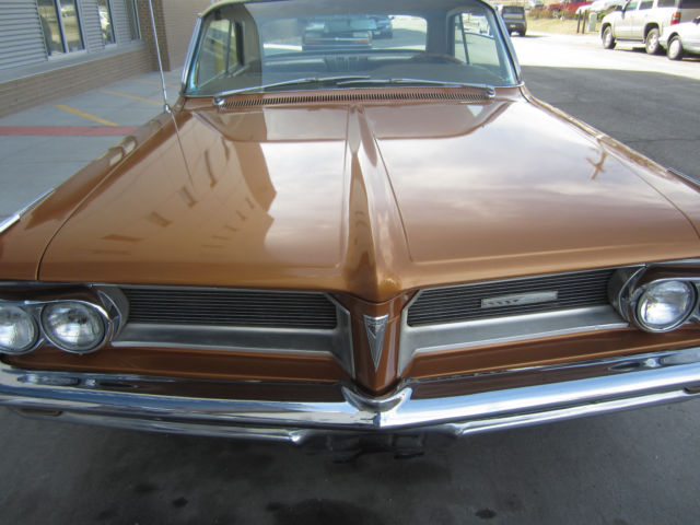 1962 pontiac grand prix ((( rare first year with low miles)))