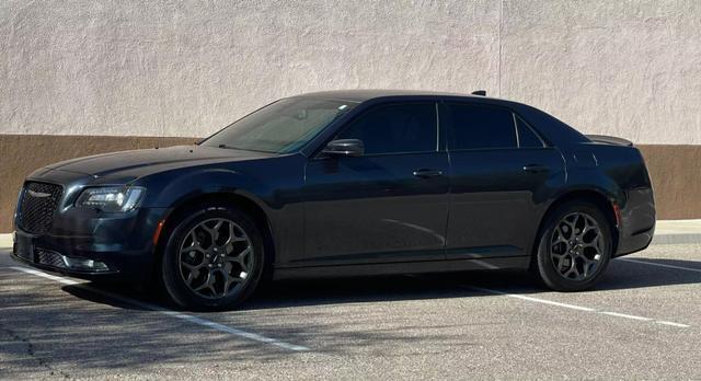 2018 chrysler 300 s