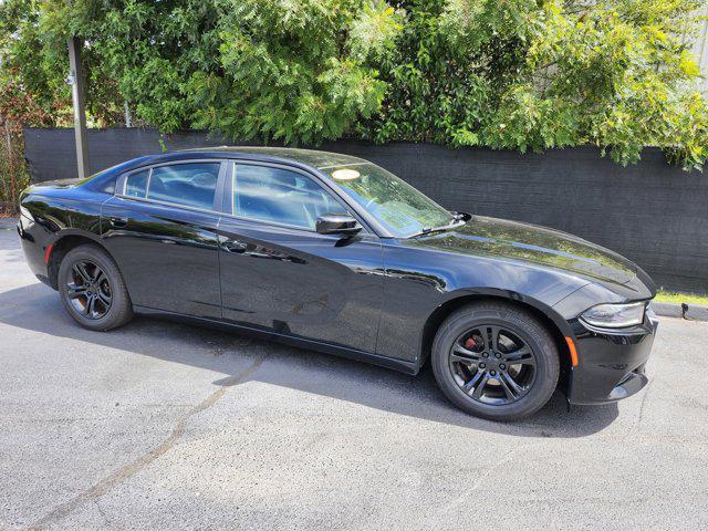 2015 dodge charger se