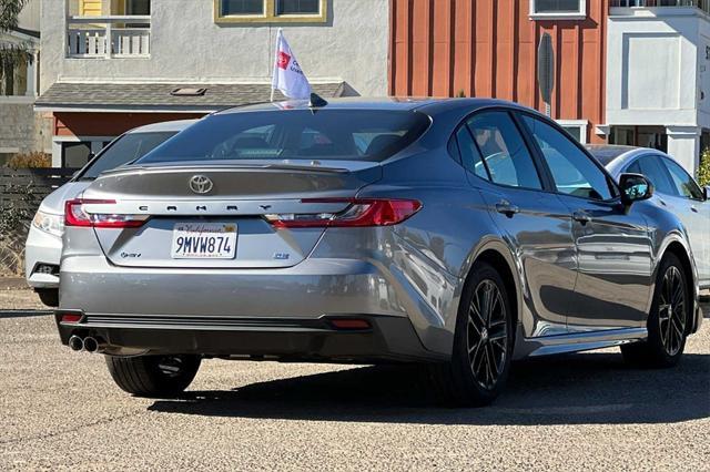 2025 toyota camry se