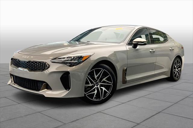 2022 kia stinger gt-line