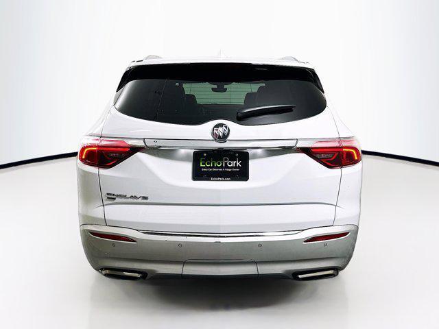 2022 buick enclave premium
