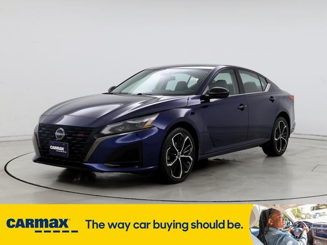 2023 nissan altima sr