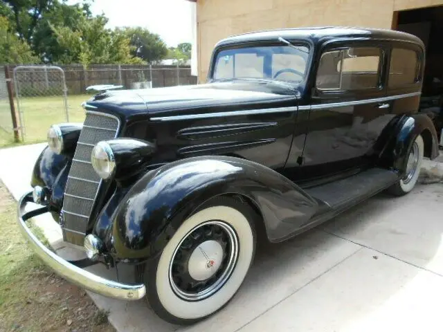 super rare 1934 museum quality oldsmobile 2-door coupe, antique car, collectible