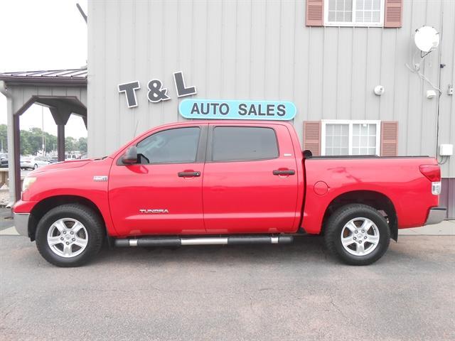 2010 toyota tundra grade
