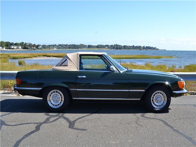 1972 mercedes benz 350sl 106,500 miles green 4.5 liter v-8 automatic