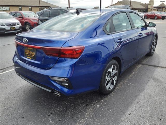 2021 kia forte lxs