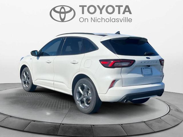 2024 ford escape st-line