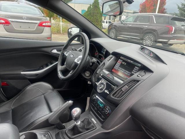 2014 ford focus st st