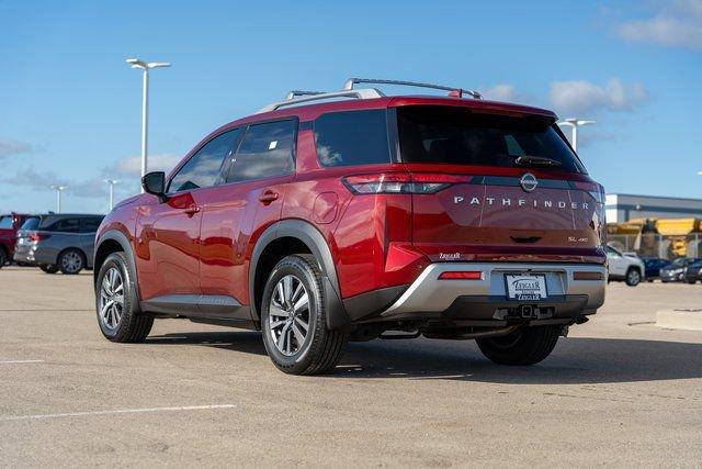 2023 nissan pathfinder sl