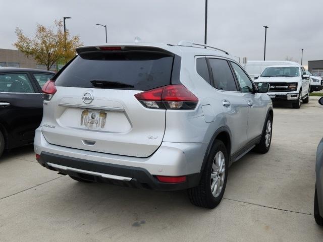 2019 nissan rogue sv