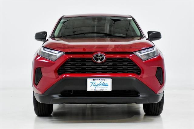 2023 toyota rav4 le