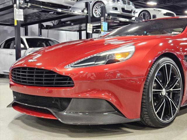 2014 aston martin vanquish base