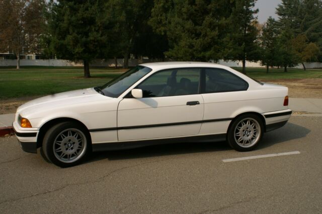 1993 bmw 325is manual 5-speed alpine white very clean