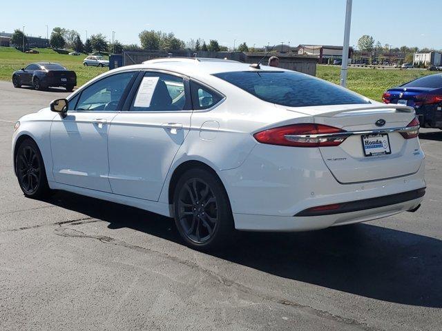 2018 ford fusion se
