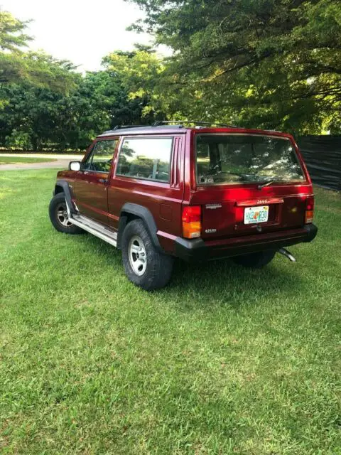 1993 jeep cherokee v6 automatic 2 doors sport, 112k miles only, ecxellent !!!