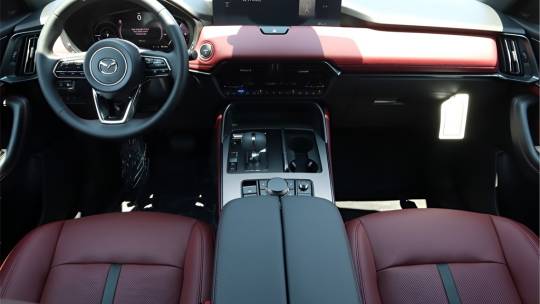 2025 Mazda CX-70