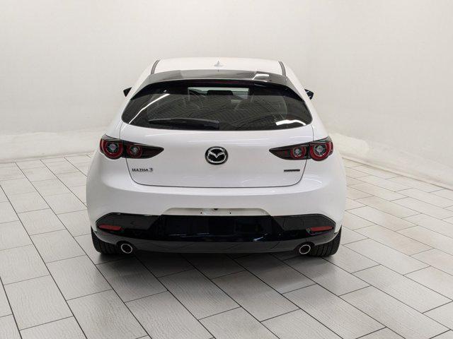2022 mazda mazda3 fwd w/premium package
