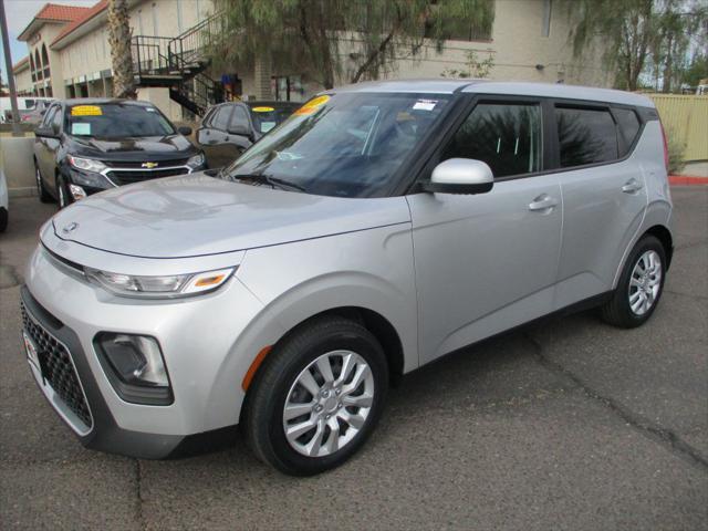 2020 kia soul lx
