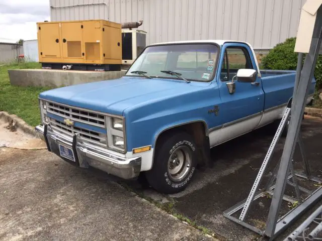 1986 chevrolet c-10 silverado fleetside long bed truck