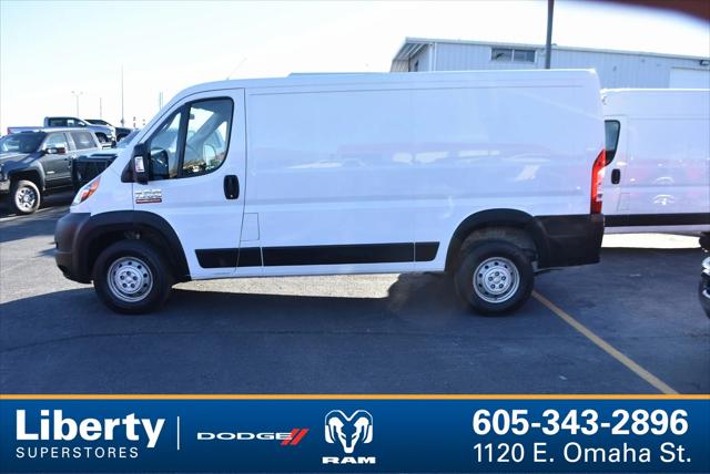 2020 ram promaster 1500 cargo van low roof 136" wb
