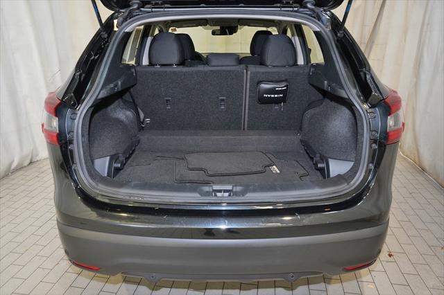 2021 nissan rogue sport s