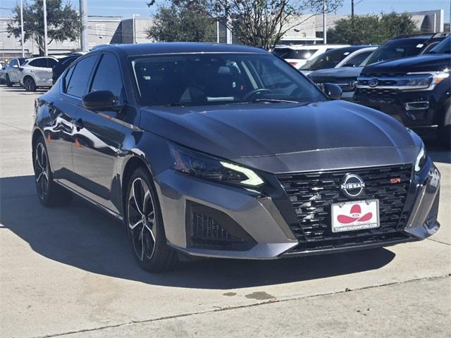 2023 nissan altima 2.5 sr