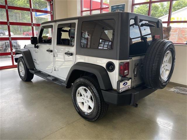 2011 jeep wrangler unlimited sport