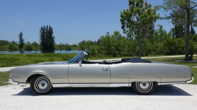 1967 oldsmobile 98 convertible with 51,523 miles -"aaca national 1st place"