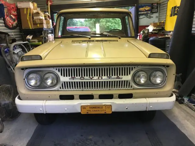 1966 toyota stout 1900 modle rk41l